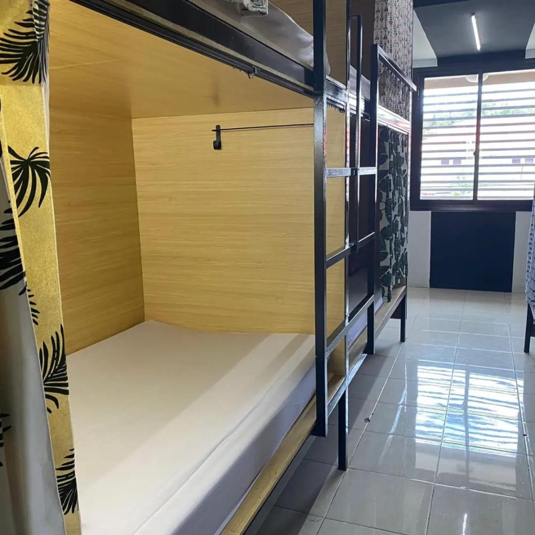 Innbox Hostel Sorong Bagian luar foto