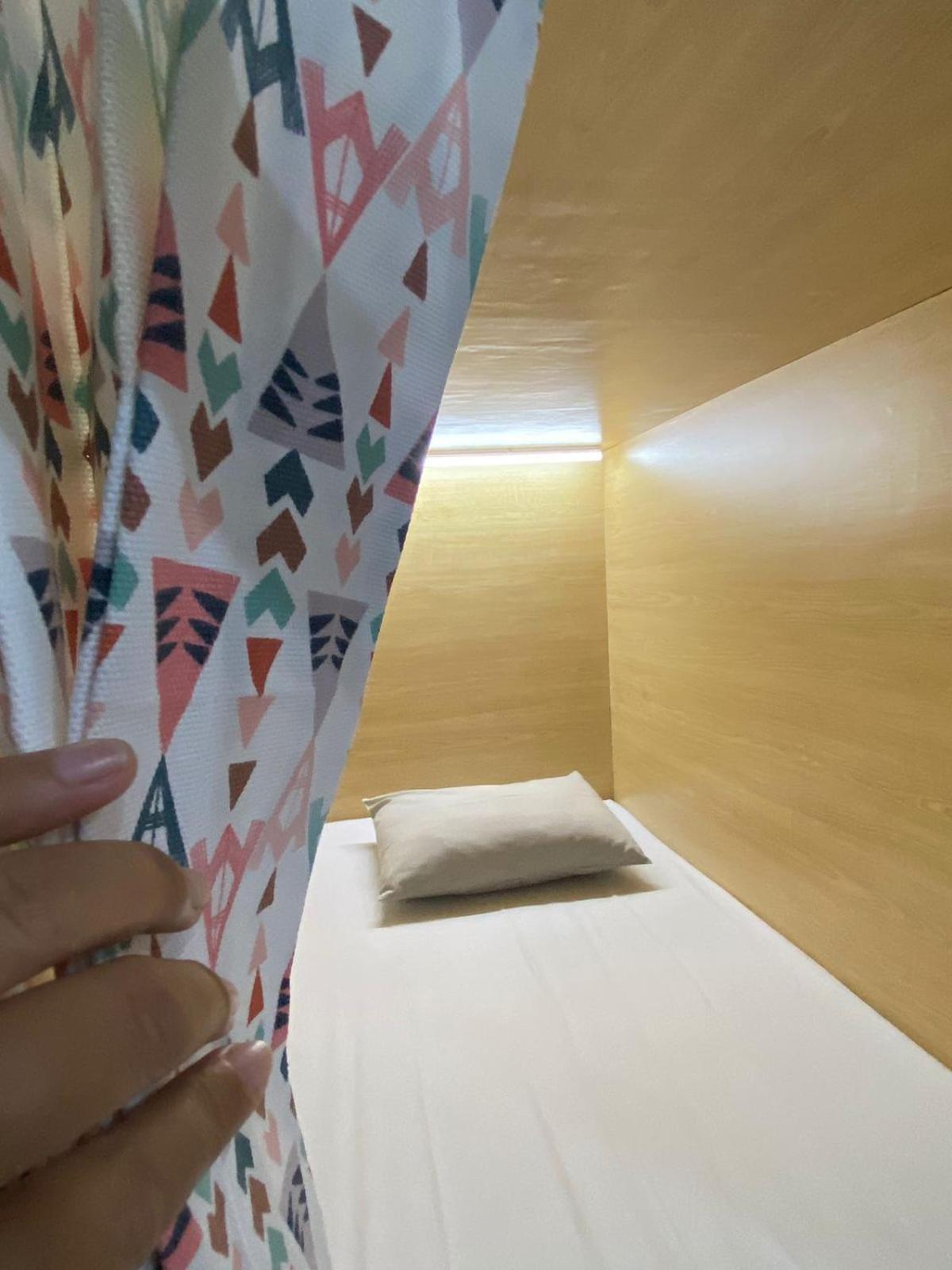 Innbox Hostel Sorong Bagian luar foto