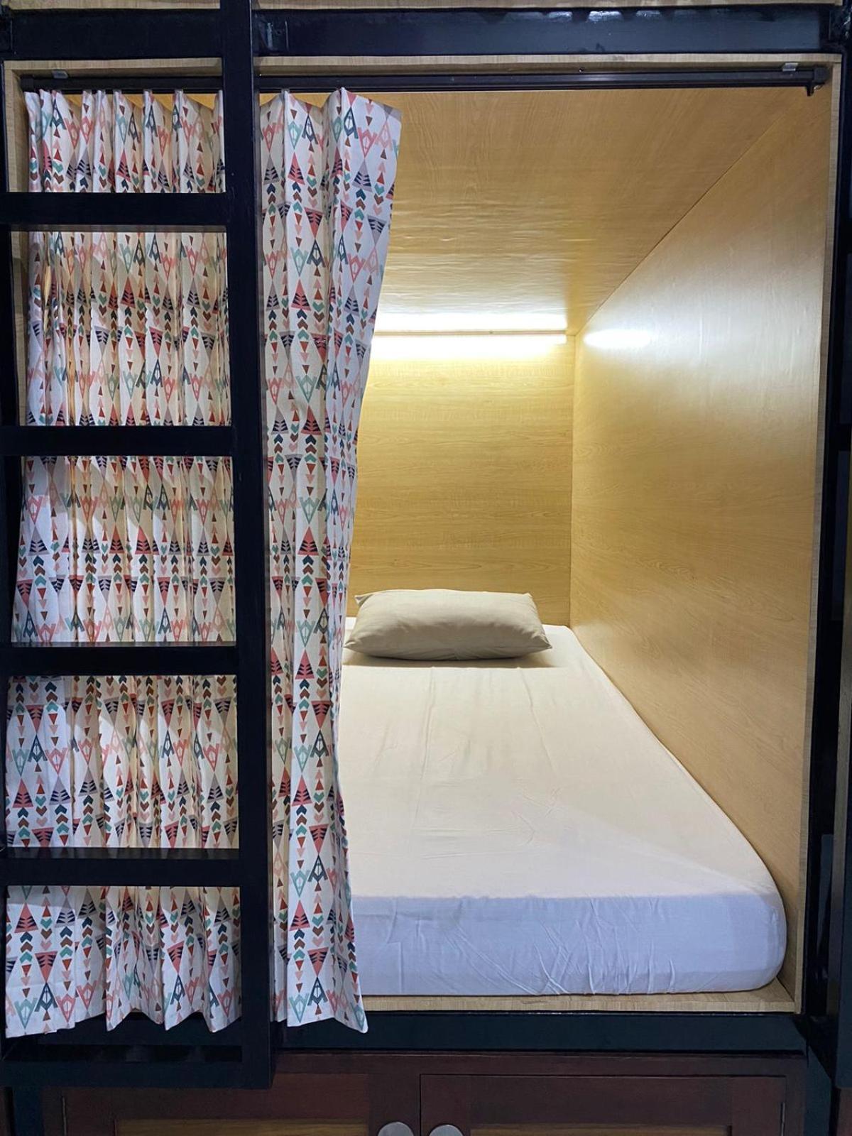 Innbox Hostel Sorong Bagian luar foto
